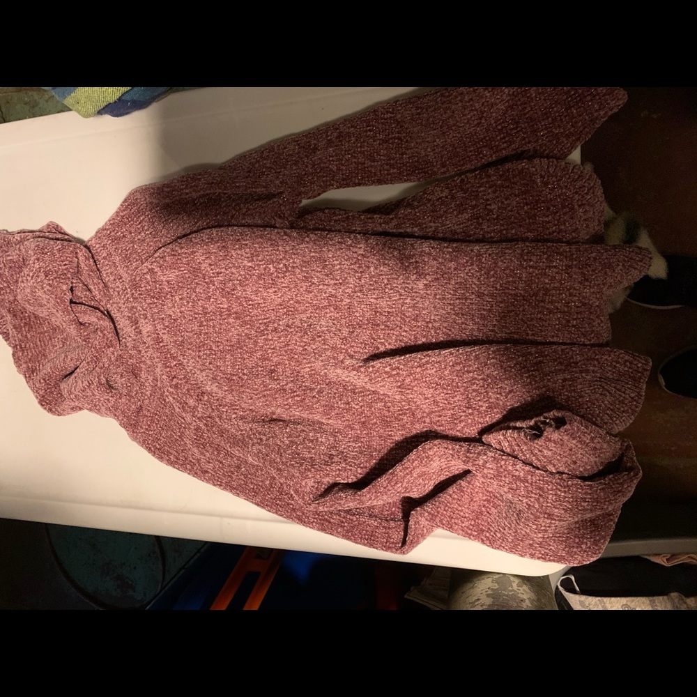 Sweater - Picture 2 of 3
